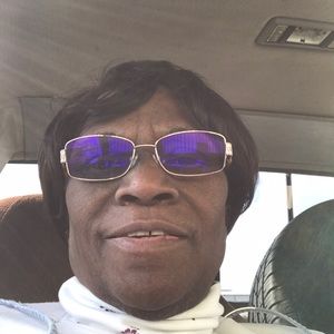 Meet your Posher, Bonnie